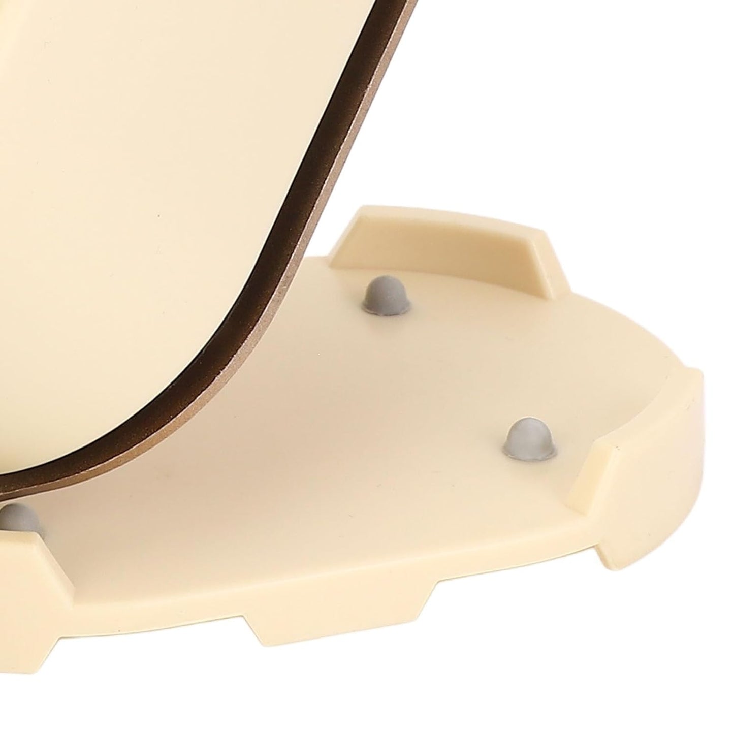 Mini Iron – Compact & Powerful for Quick Touch-Ups